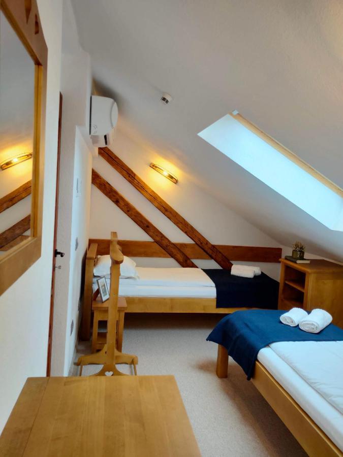 Casa David Ferenc Haz Hotel Deva Eksteriør billede